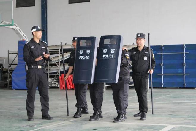 “训”字当头！青白江公安开展“最小应急单元”防暴处突实战培训