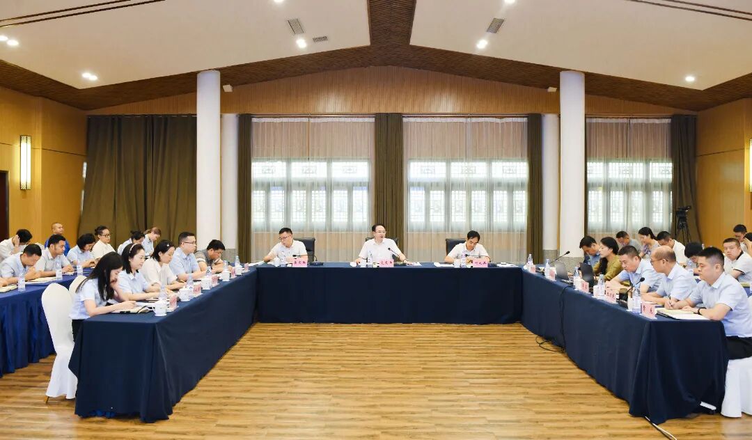 文天平到区旅投集团调研时强调 创新理念深化改革提升核心竞争力